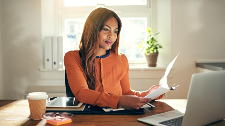 Automatização de contratos: dicas para selecionar ferramentas e organizar o processo.